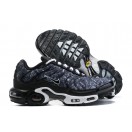 Nike Air Max Plus Tn Requin/Tuned “Wild Prints” DO6384-001 Noir/Blanc-Foncé/Gris fumé Pour Homme