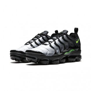 Nike Air Vapormax Plus Grey 2018 Homme et Femme sneakers chaussures de sport Pas Cher