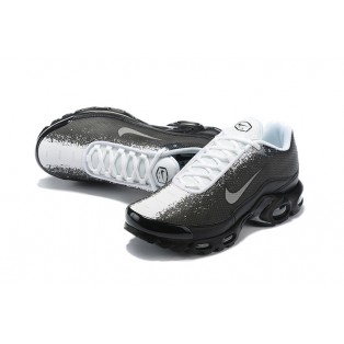 Basket Nike Mercurial Air Max Plus TN/Tuned Ultra SE Noir/Blanc Pour Homme