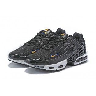 Baskets des Nike Air Max Plus Tuned/TN3 2019 Noir Blanc Pour Homme et Femme Livraison Gratuit