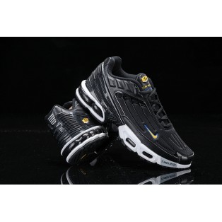 Baskets des Nike Air Max Plus Tuned/TN3 2019 Noir Blanc Pour Homme et Femme Livraison Gratuit