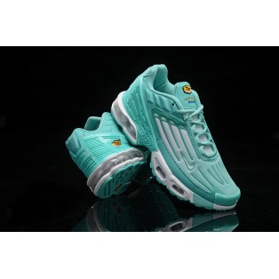 Baskets des Nike Air Max Plus Tuned/TN3 2019 Vert Blanc Pour Femme Livraison Gratuit