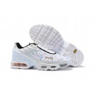 Baskets des Nike Air Max Plus Tuned/TN3 2019 Blanc/Bleu/Rouge Pour Homme Livraison Gratuit