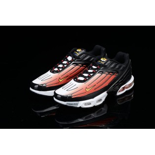 Baskets des Nike Air Max Plus Tuned/TN3 2019 Noir/Rouge Pour Homme Livraison Gratuit