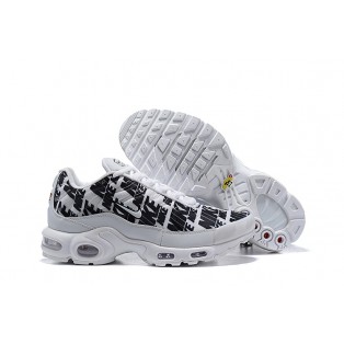 Chaussure Nike Air Max Plus TN SE Nike Logo Blanc Noir 815994-006 Pour Homme