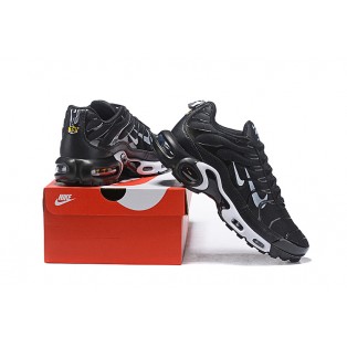 Chaussure Nike Air Max Plus TN SE Noir Blanc 815994-004 Pour Homme