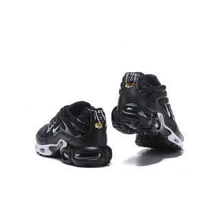 Chaussure Nike Air Max Plus TN SE Noir Blanc 815994-004 Pour Homme