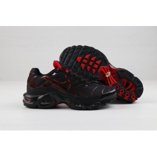 Nike Air Max Plus Tn Requin/Tuned 1 Chaussures Pour Homme Noir/Rouge CK9392-001 Pas Cher