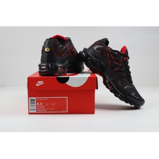 Nike Air Max Plus Tn Requin/Tuned 1 Chaussures Pour Homme Noir/Rouge CK9392-001 Pas Cher