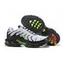 Nike Air Max Plus Tn Requin/Tuned Chaussures Pour Homme Blanc Noir Vert AJ2013-100