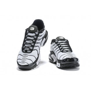 Nike Air Max Plus Tn Requin/Tuned Chaussures Pour Homme Noir Blanc