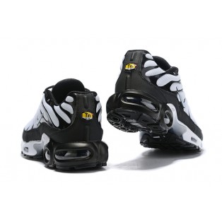Nike Air Max Plus Tn Requin/Tuned Chaussures Pour Homme Noir Blanc