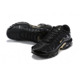 Nike Air Max Plus Tn Requin/Tuned Chaussures Pour Homme Noir Doré Nike Logo 852630-001