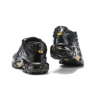 Nike Air Max Plus Tn Requin/Tuned Chaussures Pour Homme Noir Doré Nike Logo 852630-001