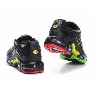 Nike Air Max Tn Requin/Tuned 1 CHaussures Nike TN 2013 Pour Homme NOir/Vert 604133-140A