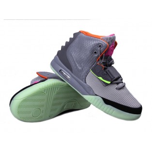 Nike Air Yeezy 2/II NRG (Kanye West) Dark Chaussures Nike Nouvelle Pour Homme Gris/Blanc 508214-111