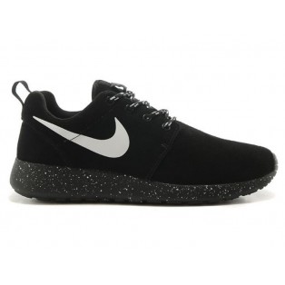 Nike Roshe Run Chaussurses Nike Running Pour Homme Noir/Blanc 511881-110