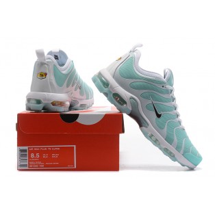 Nike Air Max Tn Plus/Tuned 2017 Chaussures de Baskets Pas Cher Pour Homme Verte/Blanche 898015_ID1